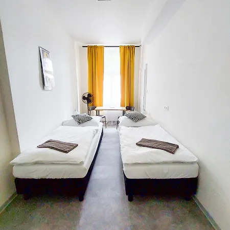 Small D5 * Praga